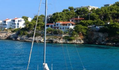 Αγκίστρι οδηγός: Κορυφαία αξιοθέατα, προτάσεις για φαγητό, διαμονή & παραλίες!