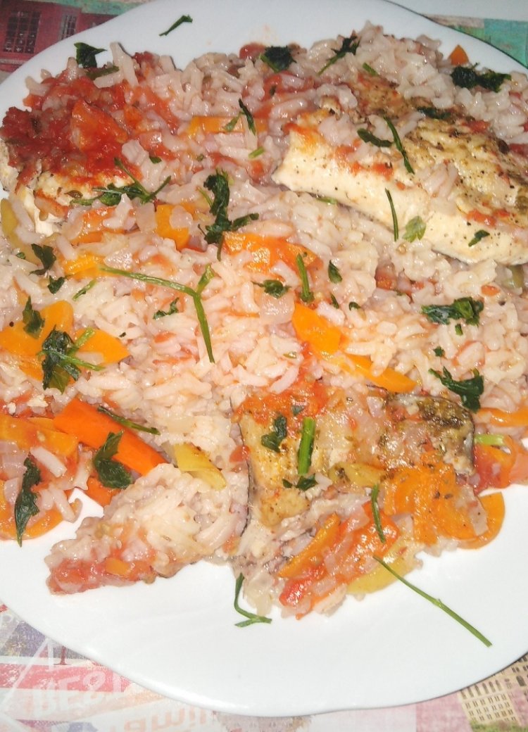 ΠΈΣΤΡΟΦΑ ΦΙΛΕΤΟ ΜΕ ΡΎΖΙ ΣΤΟ ΦΟΎΡΝΟ