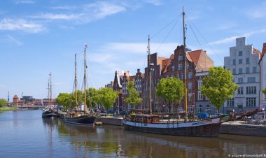 LUBECK ΚΟΡΥΦΑΙΑ ΤΟΥΡΙΣΤΙΚΗ ΠΟΛΗ ΤΗΣ ΓΕΡΜΑΝΙΑΣ