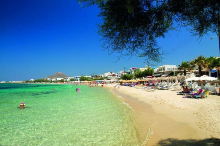 ΑΓΙΑ ΑΝΝΑ ΝΑΞΟΥ ΤΟ ΕΞΩΤΙΚΟ ΧΩΡΙΟ ΜΕ ΤΑ ΚΡΥΣΤΑΛΛΙΝΑ ΝΕΡΑ