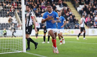 3 over Κυριακής (Δυάδες) ταμείο!