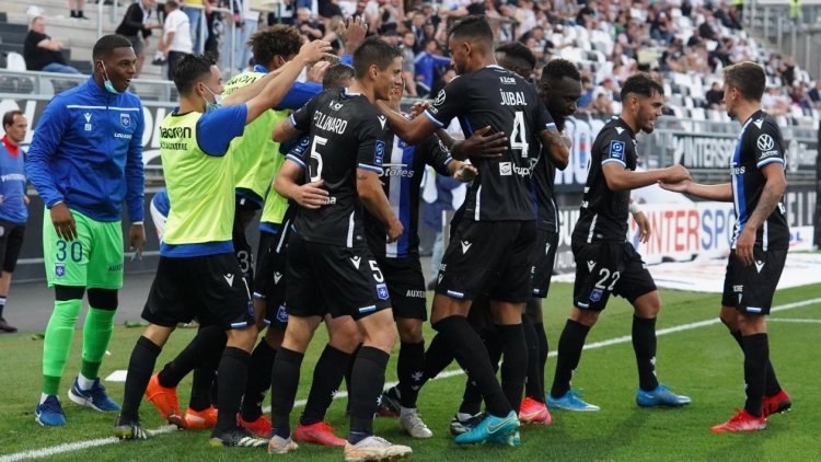 3 over Παρασκευής..και ταμείοοο!!!