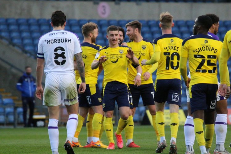 3 over Πέμπτης... ταμείο