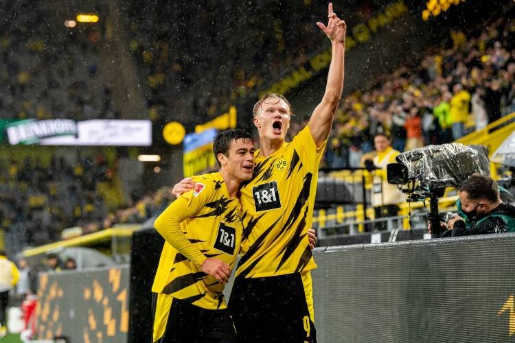 Άσσος και δύο διπλές Παρασκευής ταμείο!