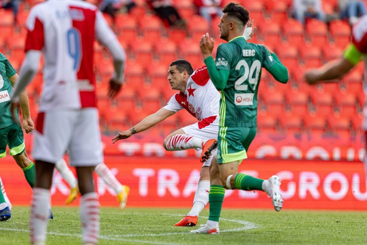 3 διπλές Κυριακής ταμείο!