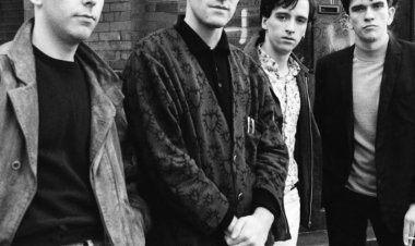 THE SMITH'S: BIGMOUTH STRIKE AGAIN