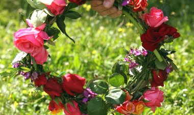 Sure - Κυριακή Πρωτομαγιά ταμείο