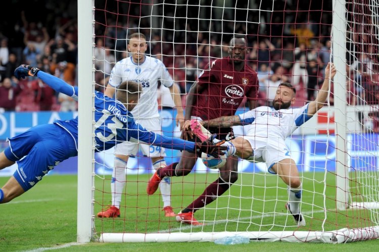 Storm Σαββάτου ταμείο