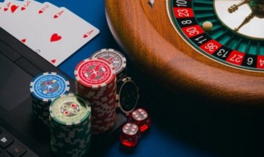 ΤΑ ΠΑΡΆΞΕΝΑ ΤΟΥ ΤΖΌΓΟΥ