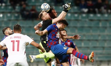 Thunder Κυριακής ταμείο