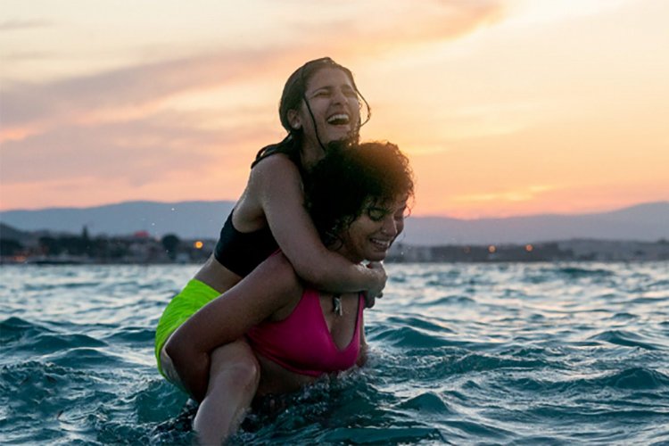 «Οι Κολυμβήτριες»  Η αληθινή ιστορία των αδερφών Μαρντίνι