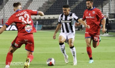 ΚΟΛΩΝΑ ΚΥΡΙΑΚΉΣ BY MAKISVOGDOPOULOS