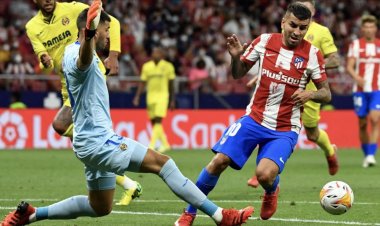 ΚΟΛΩΝΑ ΣΑΒΒΑΤΟΥ BY MAKISVOGDOPOULOS