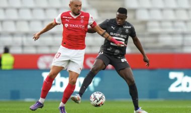 ΚΟΛΩΝΑ ΗΜΈΡΑΣ BY MAKISVOGDOPOULOS