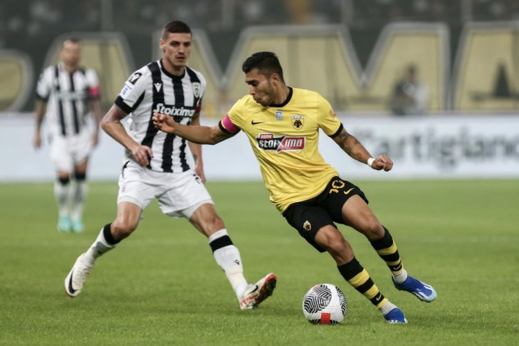 ΚΟΛΩΝΑ ΚΥΡΙΑΚΉΣ BY MAKISVOGDOPOULOS