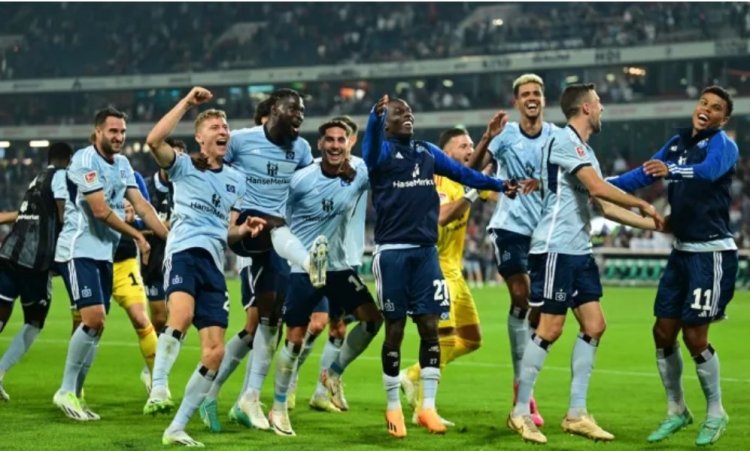 ΚΟΛΩΝΑ ΠΑΡΑΣΚΕΥΗΣ BY MAKIS VOGDOPOULOS