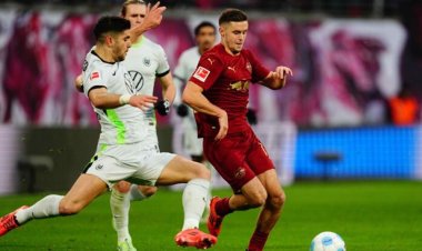 ΚΟΛΩΝΑ ΠΑΡΑΣΚΕΥΗΣ BY MAKIS VOGDOPOULOS