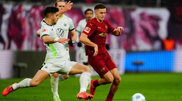 ΚΟΛΩΝΑ ΠΑΡΑΣΚΕΥΗΣ BY MAKIS VOGDOPOULOS