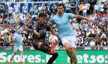 ΚΟΛΩΝΑ ΚΥΡΙΑΚΗΣ BY MAKIS VOGDOPOULOS