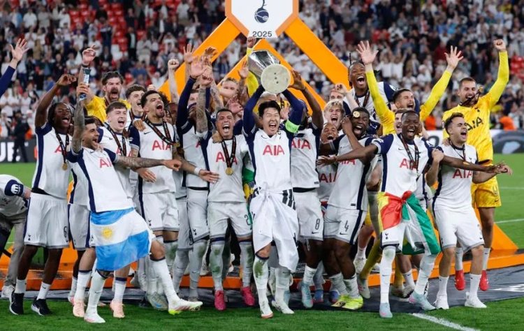 UEFA Europa league :Πρωταθλητρια Η Τοτεναμ Ιστορική στιγμή για Τον Αγγελο Ποστέκογλου