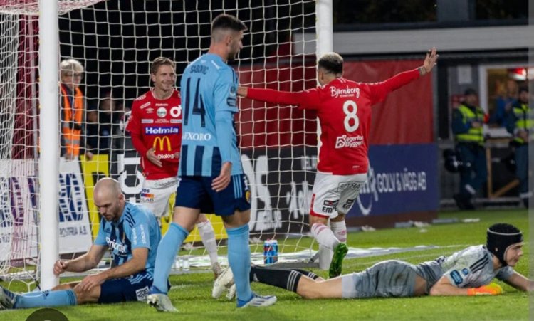 ΚΟΛΩΝΑ ΚΥΡΙΑΚΗΣ BY MAKIS VOGDOPOULOS