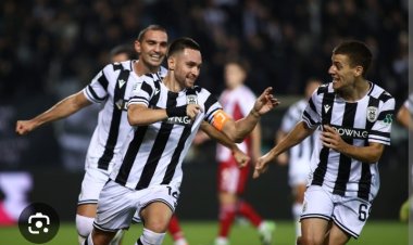 Z z ΚΟΛΩΝΑ ΠΈΜΠΤΗΣ  BY MAKIS VOGDOPOULOS